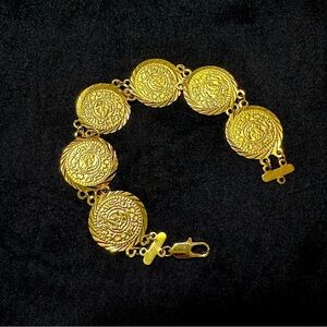 Gold Coin Bracelet